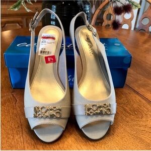 NIB Easy Street Shoes